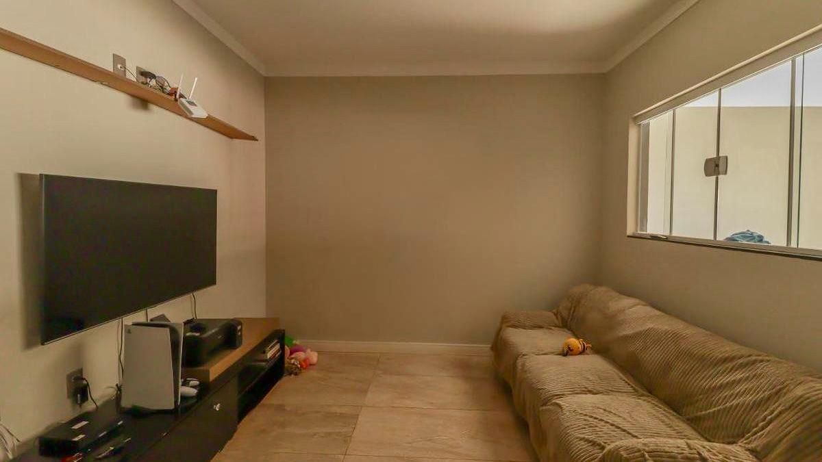 Casa à venda no Jardim Novo Mundo: 