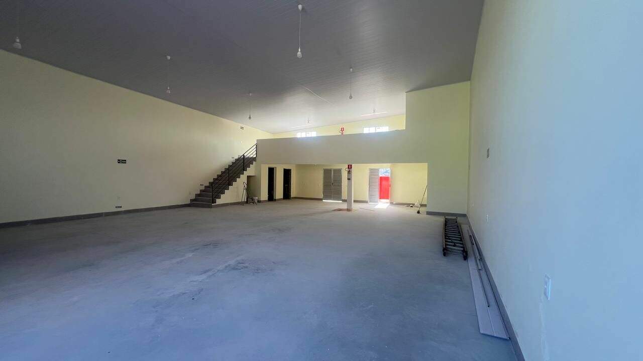 Salão à venda no Jardim América III: 