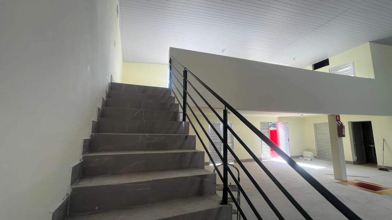 Salão à venda no Jardim América III: 