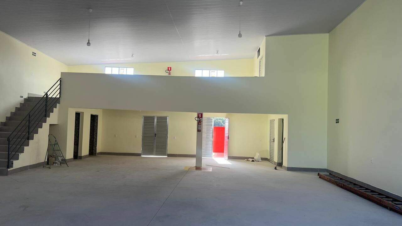 Salão à venda no Jardim América III: 