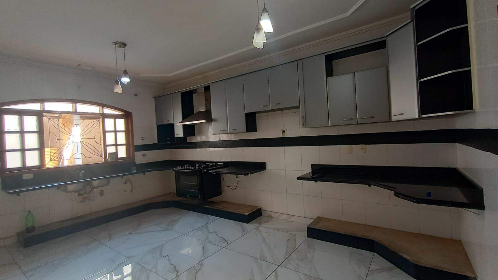 Casa à venda no Vila Paraizo: 