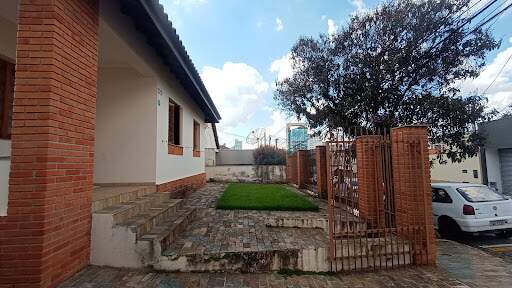 Casa à venda no Anhangabaú: 