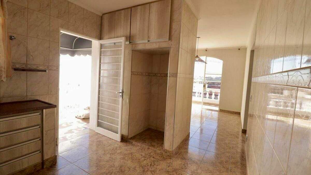 Casa à venda no Jardim Pacaembu: 