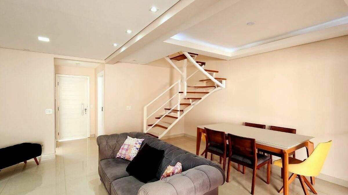 Casa à venda no Engordadouro: 