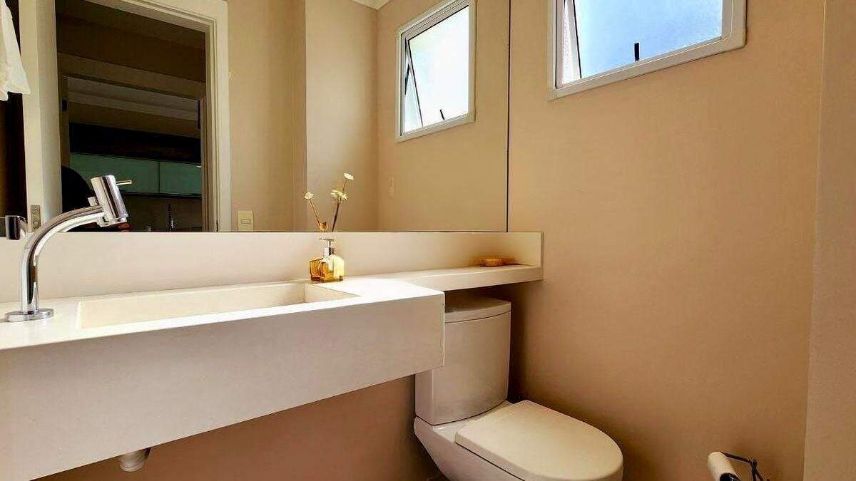 Casa à venda no Engordadouro: 