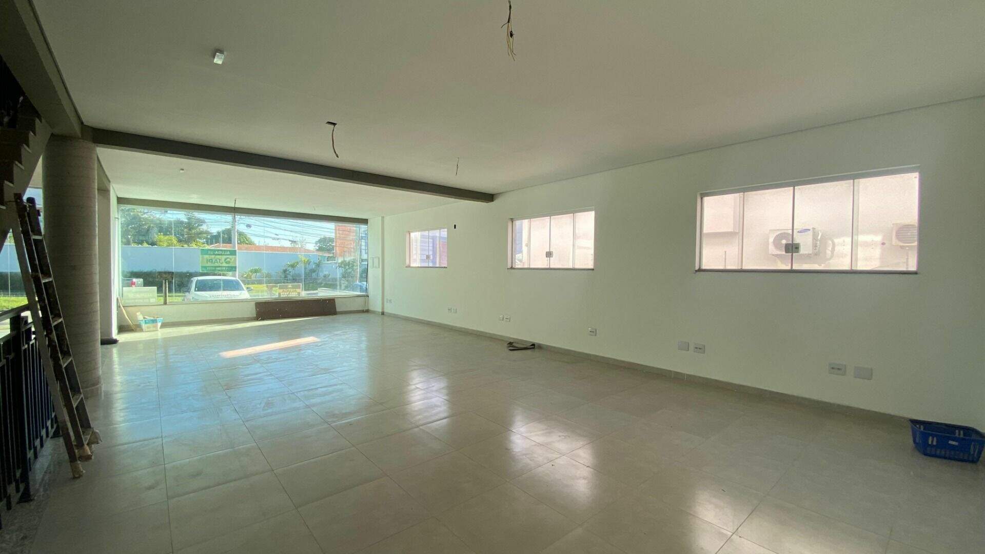 Salão à venda no Loteamento Reserva Ermida: 