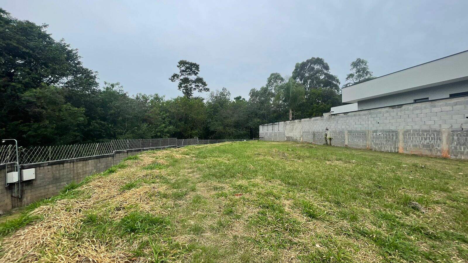 Terreno à venda no Jundiaí Mirim: 