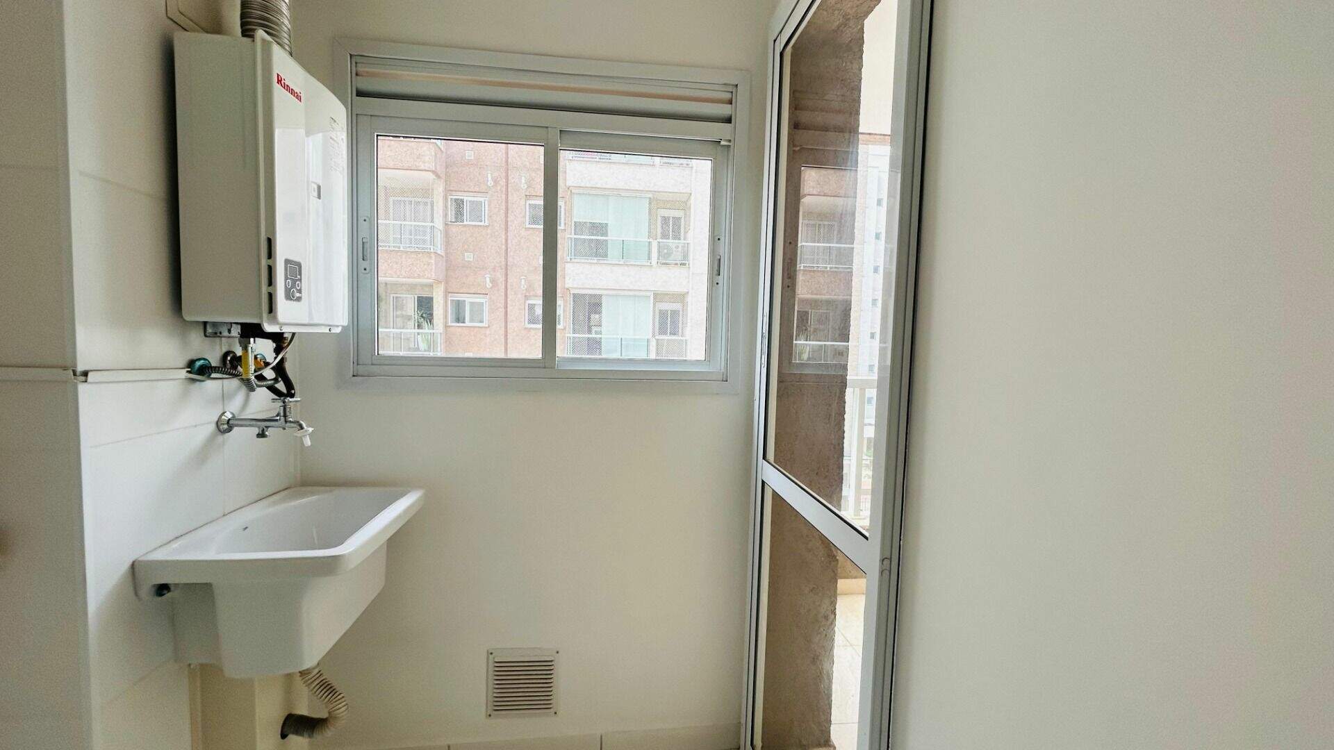 Apartamento à venda no Medeiros: 