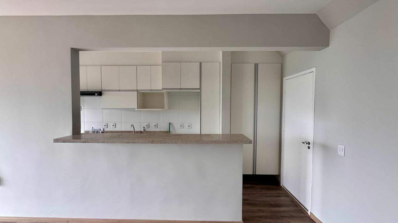 Apartamento à venda no Medeiros: 