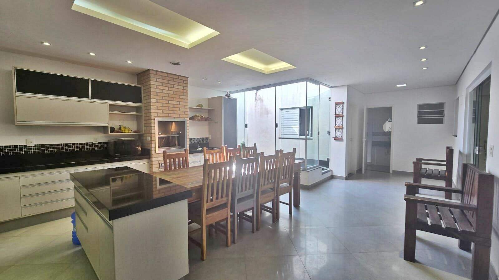 Casa à venda no Jardim Ermida I: 