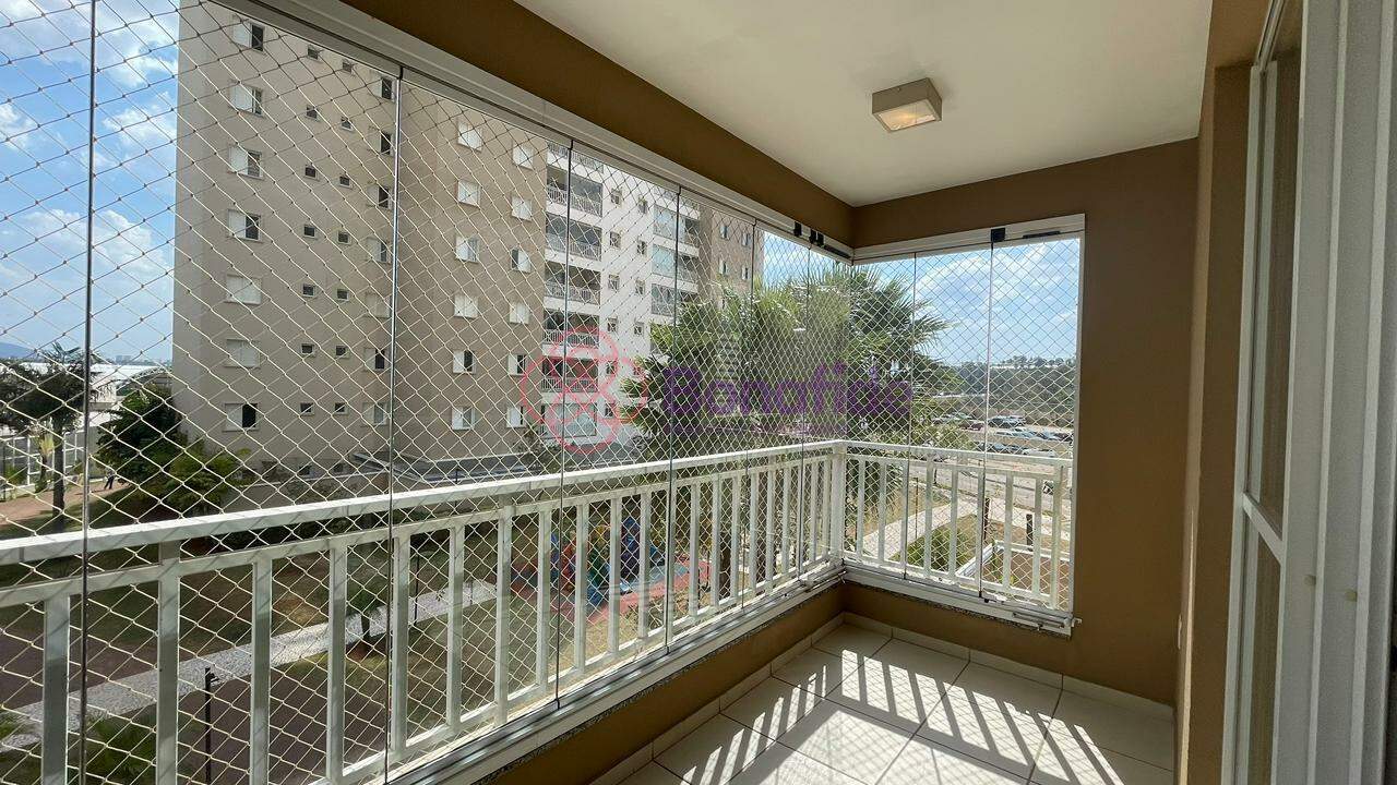 Apartamento à venda no Engordadouro: 