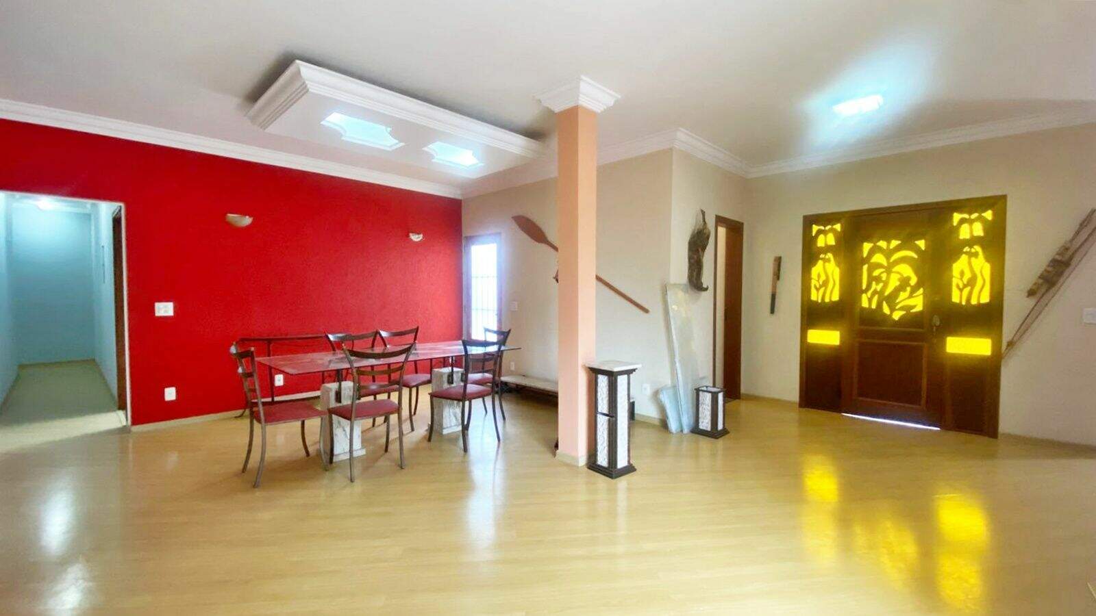 Casa à venda no Jardim da Serra: 