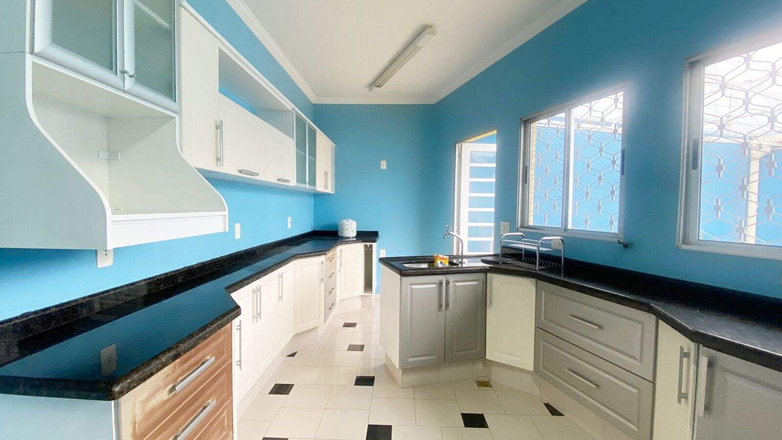 Casa à venda no Jardim da Serra: 