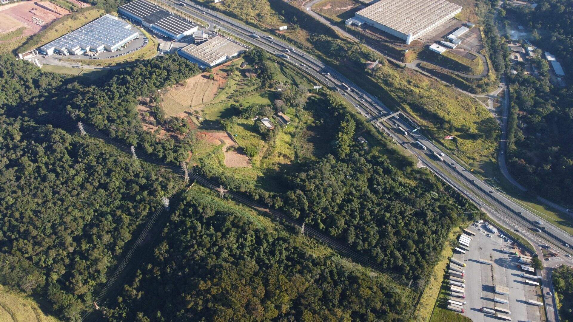 Área à venda no Castanho: 