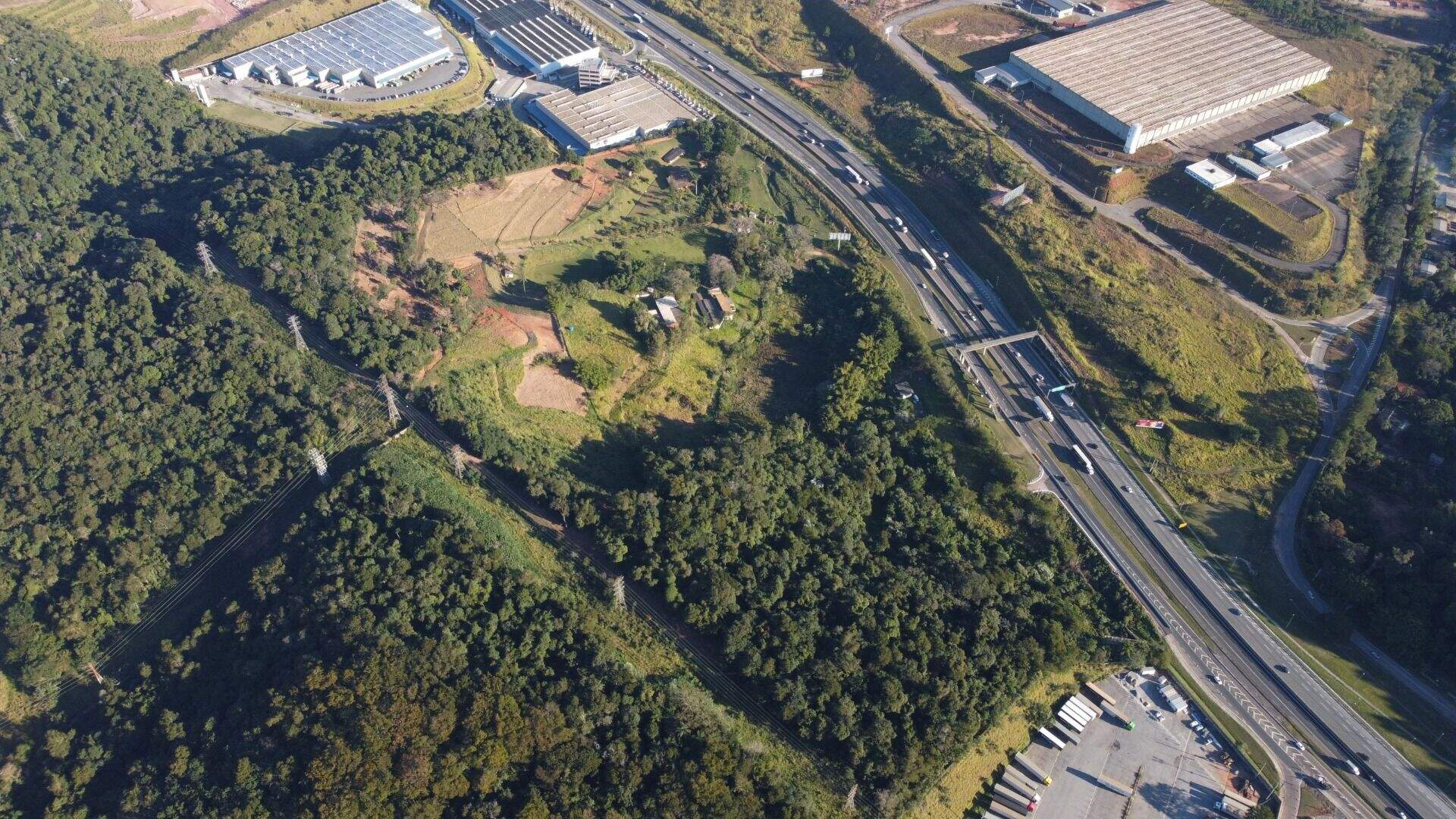 Área à venda no Castanho: 