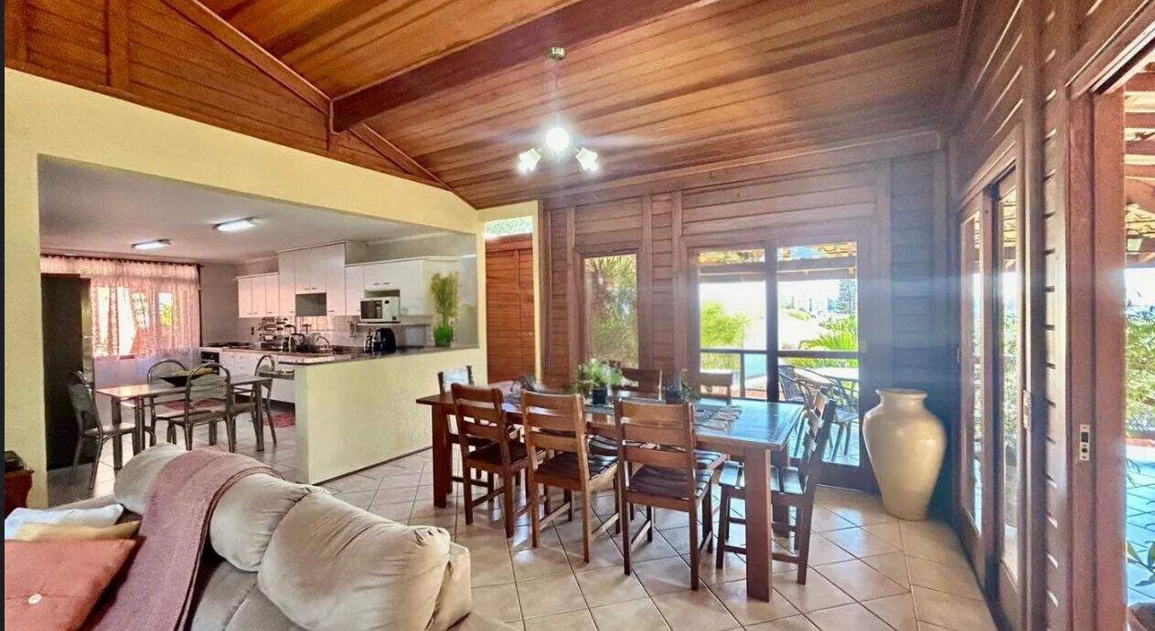 Casa à venda no Jardim Novo Mundo: 