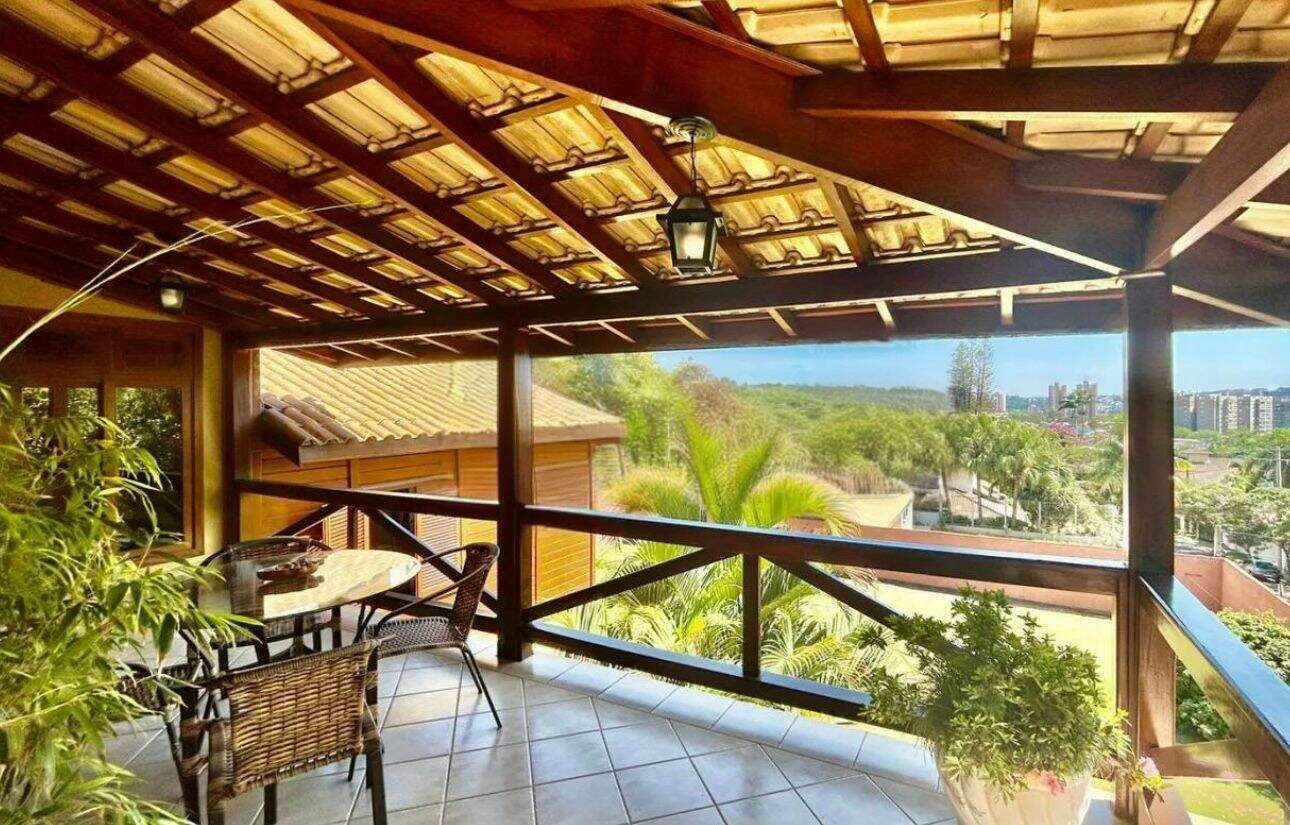 Casa à venda no Jardim Novo Mundo: 