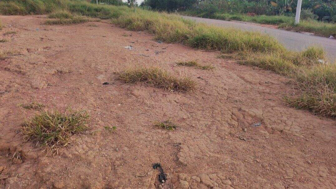 Terreno à venda no Jardim Bertioga: 