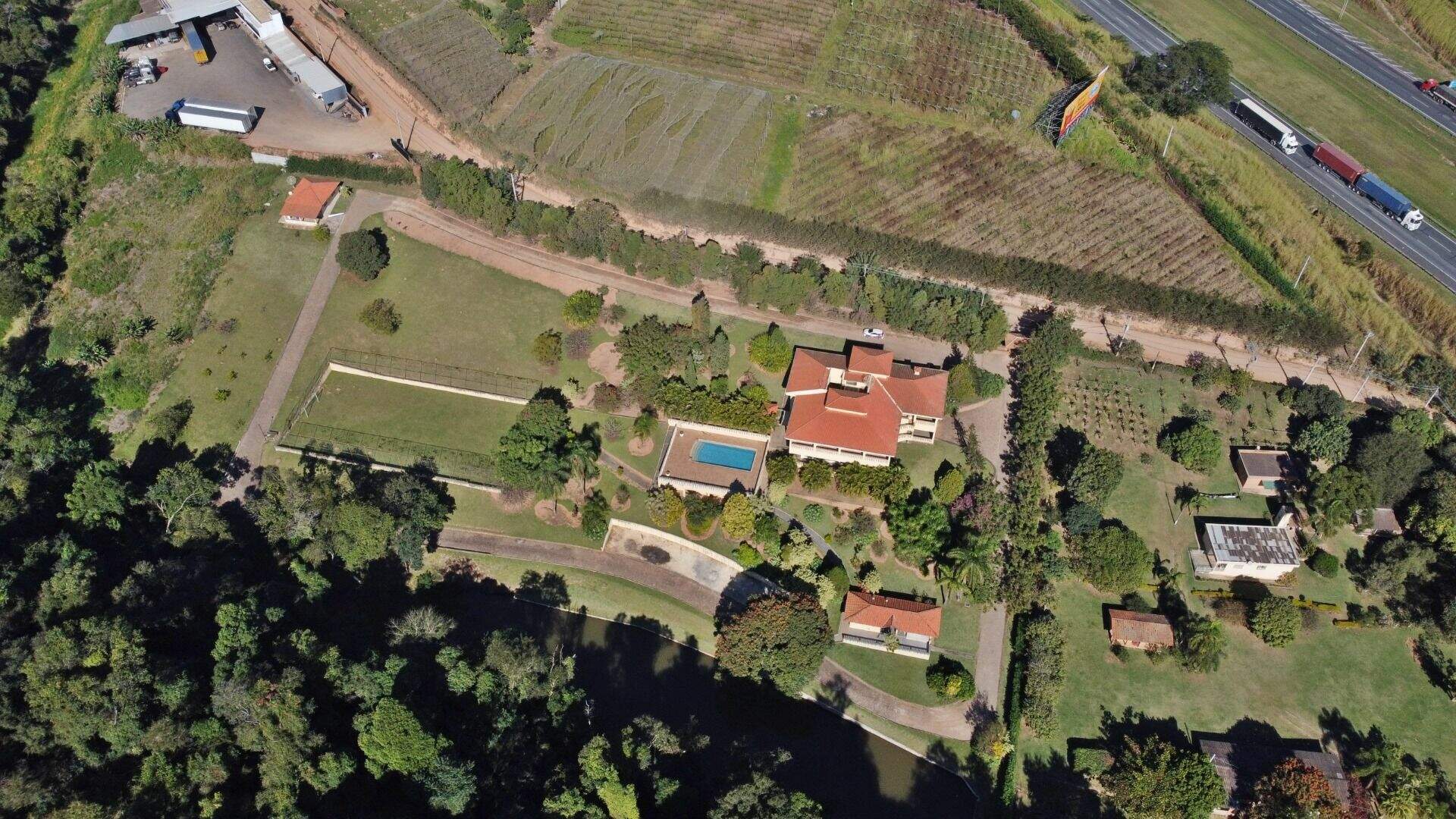 Sítio à venda no Poste: 