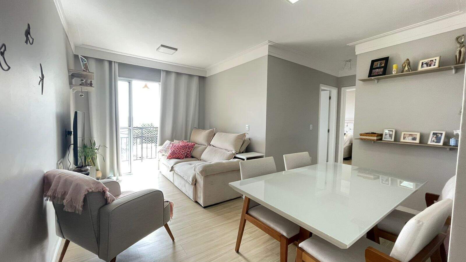 Apartamento à venda no Vila Nova Esperia: 
