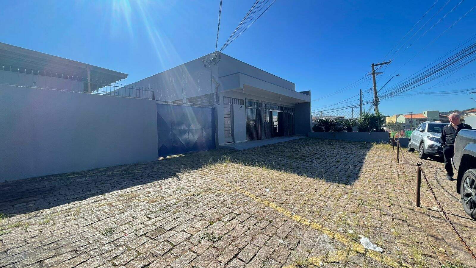 Salão à venda no Agapeama: 