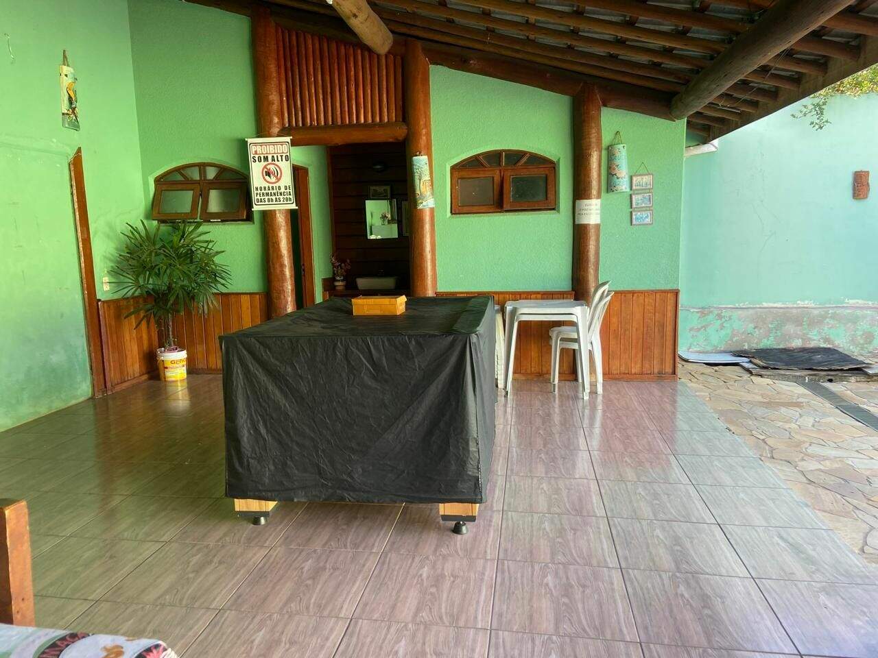 Casa à venda no Dos Ivo: 