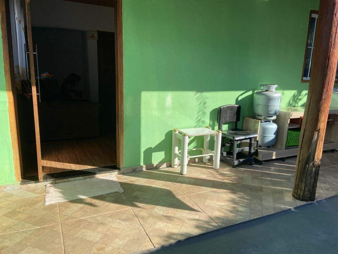 Casa à venda no Dos Ivo: 