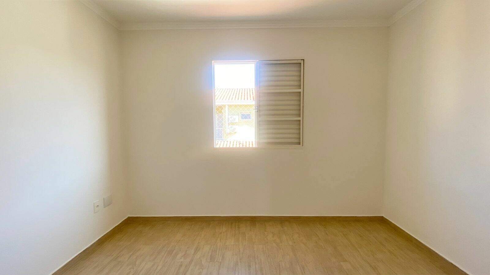 Casa à venda no Medeiros: 