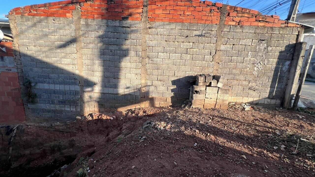 Terreno à venda no Cidade Nova II: 