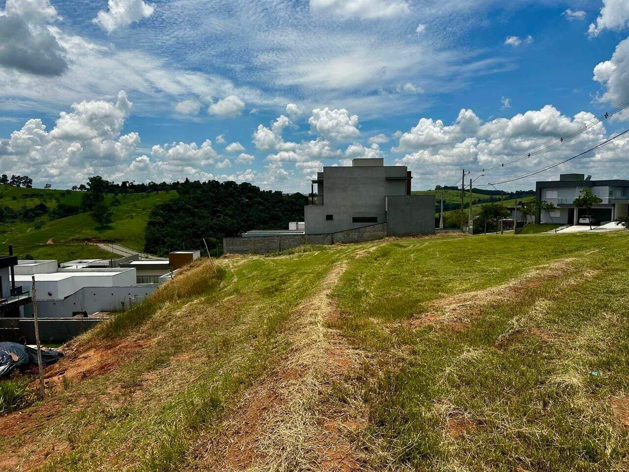 Terreno à venda no Bairro Itapema: 