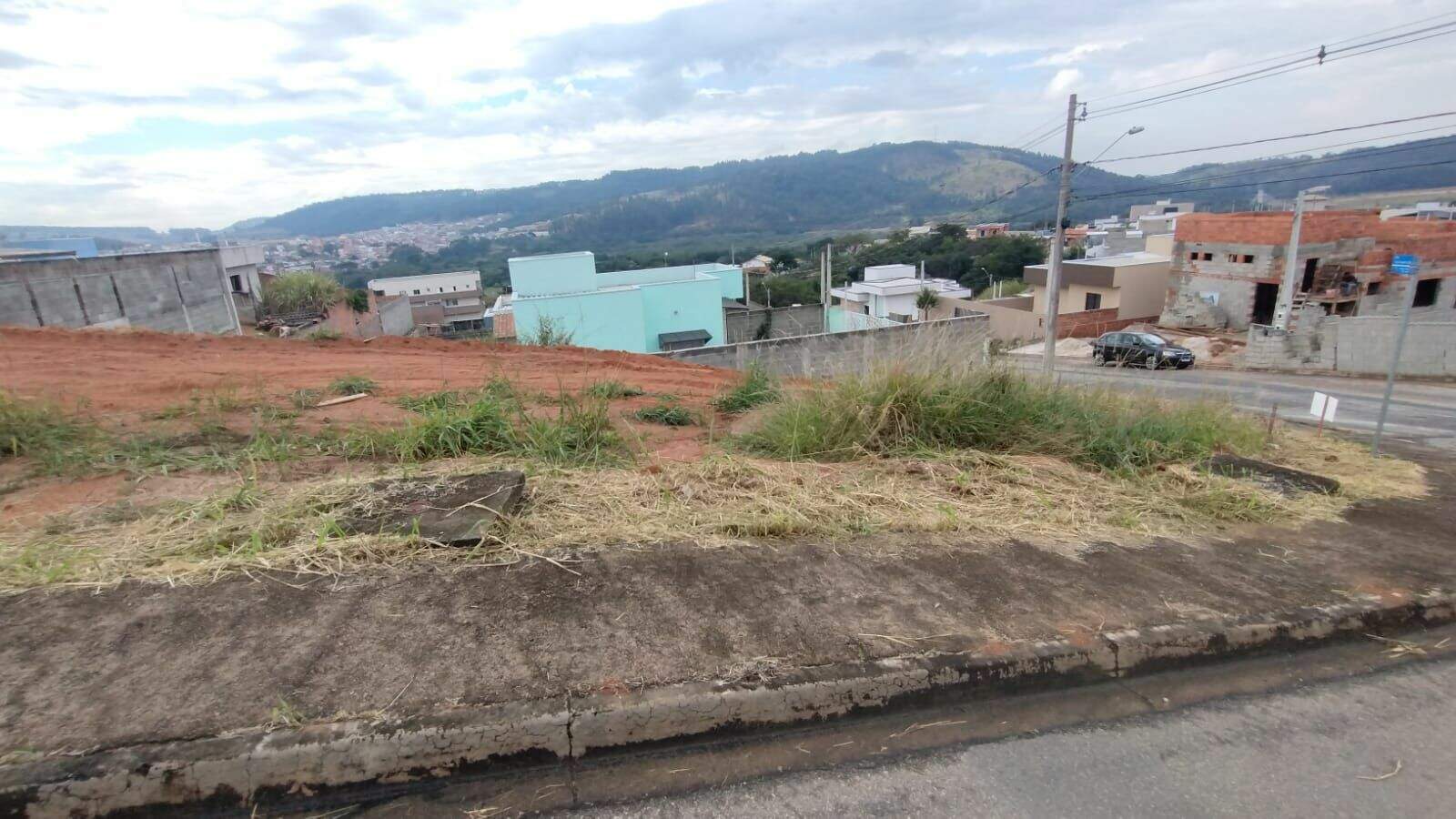 Terreno à venda no Parque dos Cafezais II: 