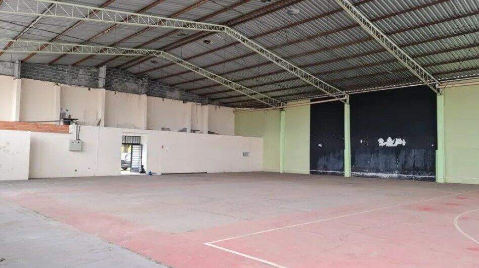 Galpão à venda no Vila Loyola: 