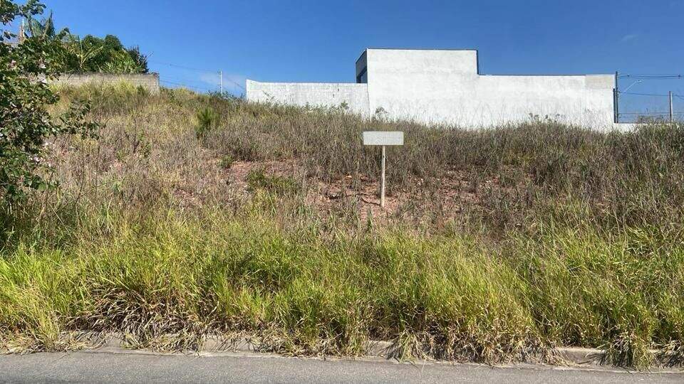 Terreno à venda no Jardim Santo Antônio II: 