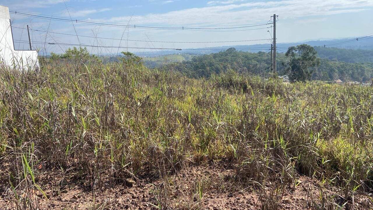 Terreno à venda no Jardim Santo Antônio II: 