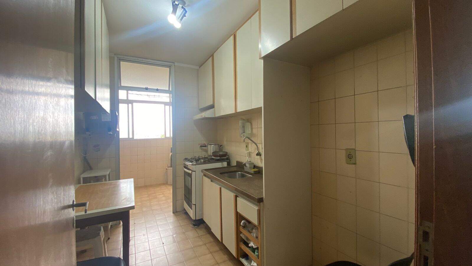 Apartamento à venda no Vila Rafael de Oliveira: 