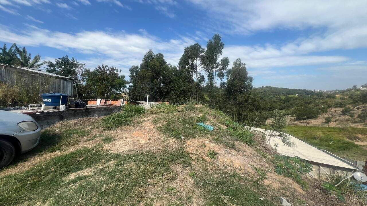 Terreno à venda no Rio Das Pedras: 