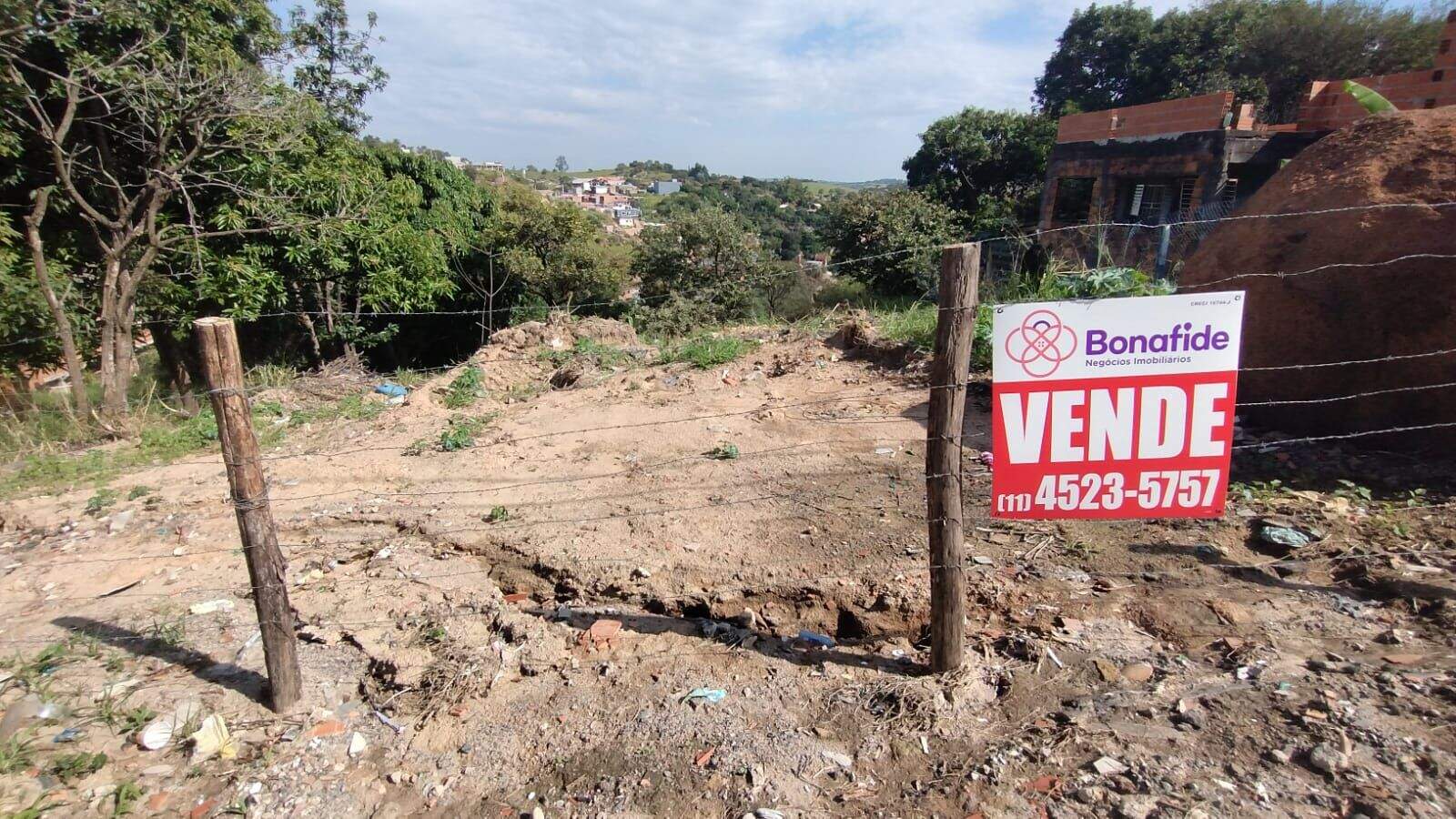 Terreno à venda no Jardim Primavera: 