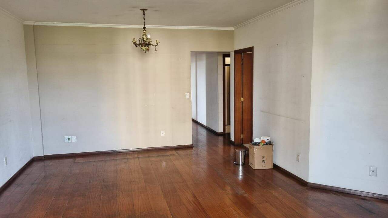 Apartamento à venda no Jardim Messina: 