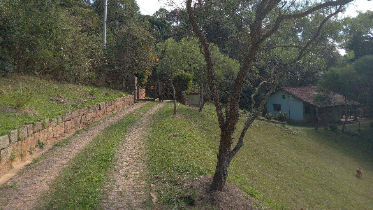 Sítio à venda no Chácara São João: 