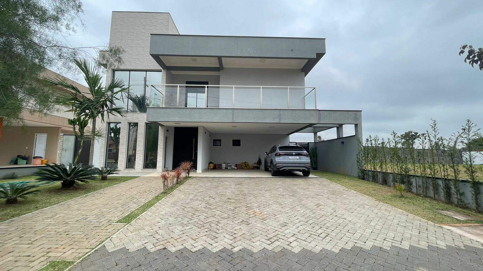 Casa à venda no Vale Azul II: 