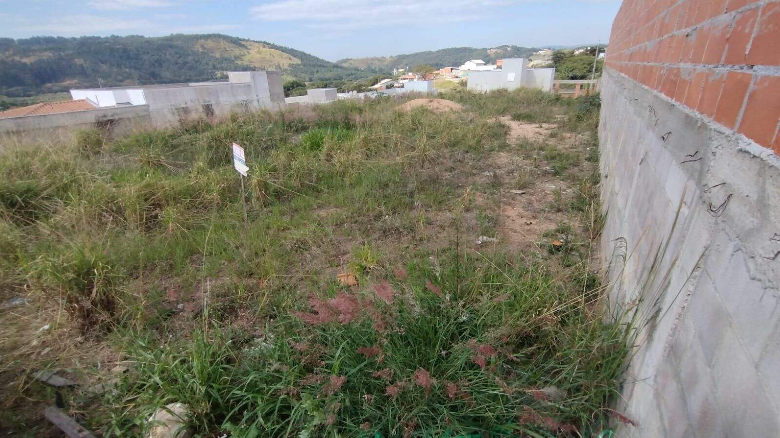 Terreno à venda no Parque dos Cafezais II: 