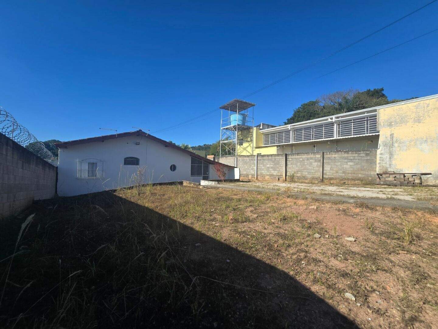 Área à venda no Chácaras Santa Martha: 