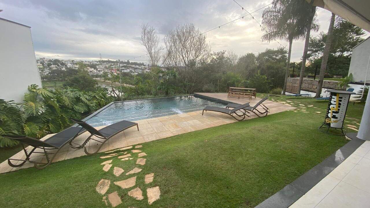 Casa à venda no Condomínio Reserva da Serra: 