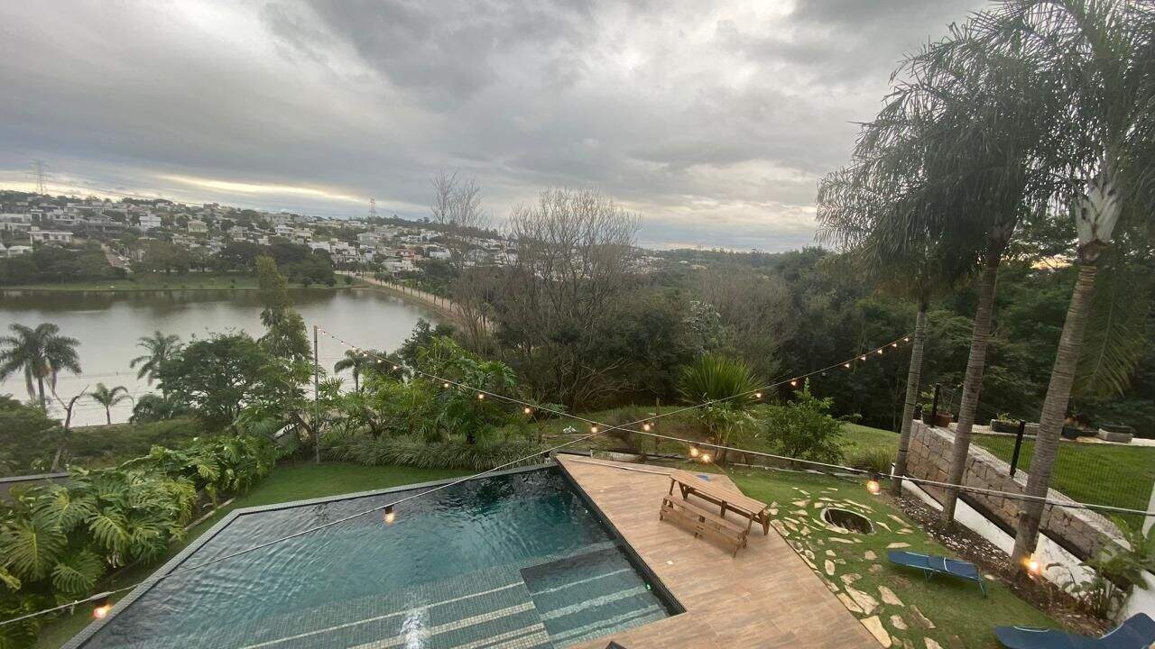 Casa à venda no Condomínio Reserva da Serra: 