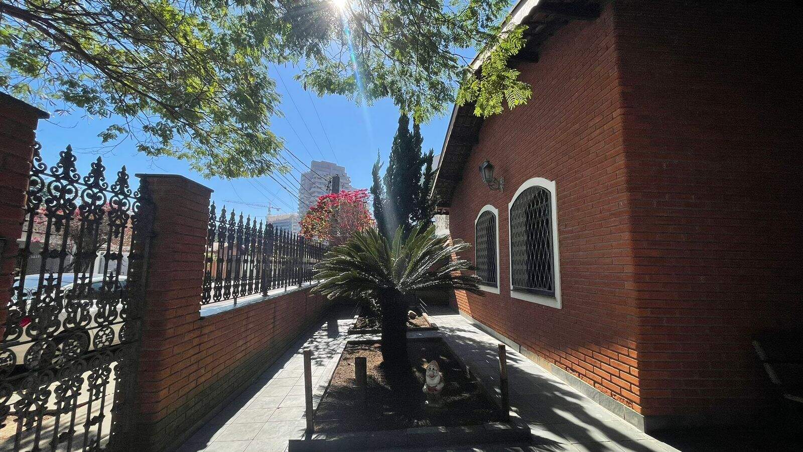 Casa à venda no Jardim das Samambaias: 