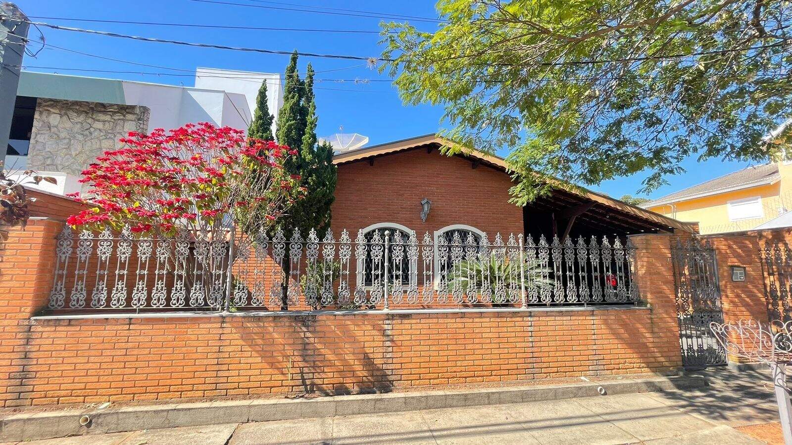 Casa à venda no Jardim das Samambaias: 