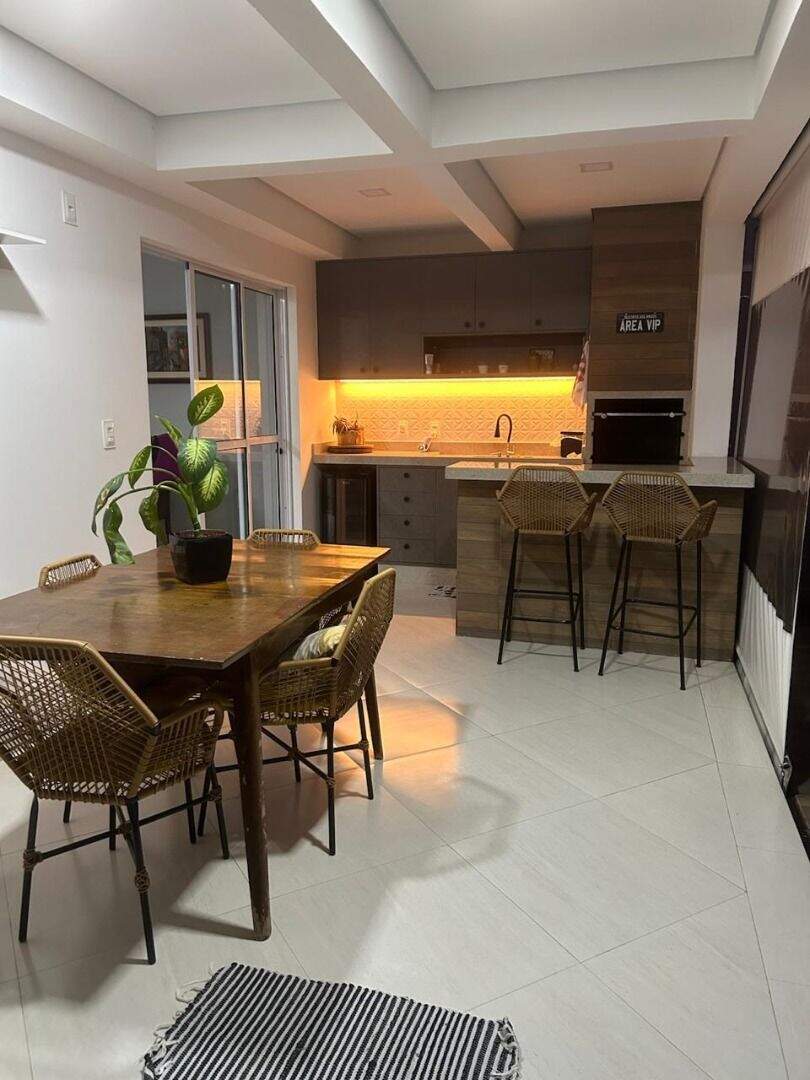 Casa à venda no Jardim Carolina: 