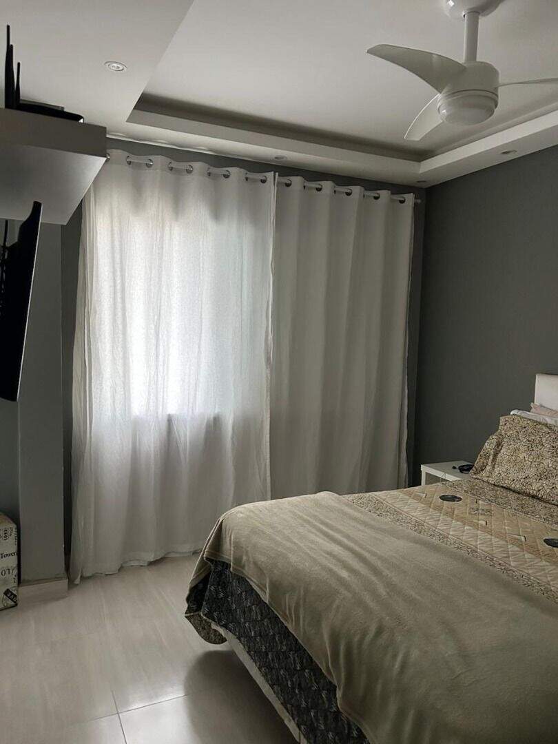 Casa à venda no Jardim Carolina: 