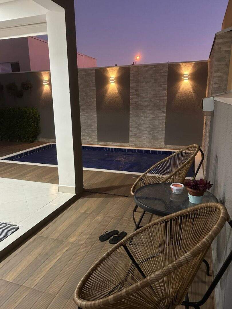 Casa à venda no Jardim Carolina: 