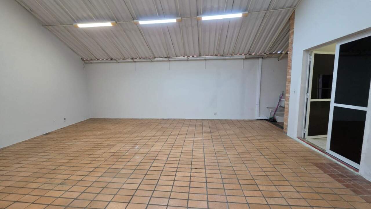 Salão à venda no Vila Joana: 